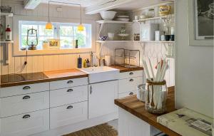 1 Bedroom Lovely Home In Trosa