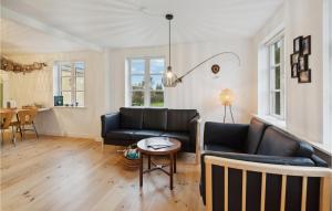 Lovely Home In Aabenraa With Kitchen