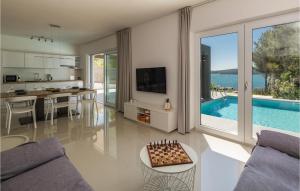 Awesome Home In Medulin