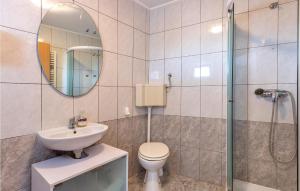 Amazing Apartment In Fazana With Wifi