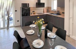 3 Bedroom Gorgeous Home In Liznjan