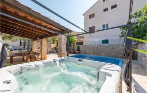 Gorgeous Home In Betina With Kitchen 