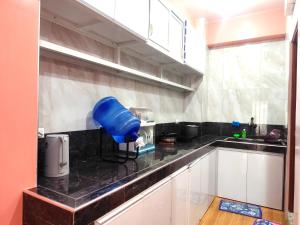 TripleGs Transient Apartment House with FREE PARKING and CCTV