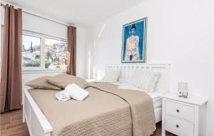 Lovely Apartment In Opatija With Kitchen 