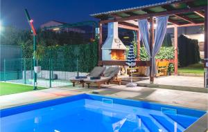 Awesome Home In Split With Wifi