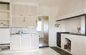 Stunning Home In Klässbol With Kitchen