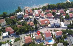 Nice Apartment In Dramalj With Wifi 