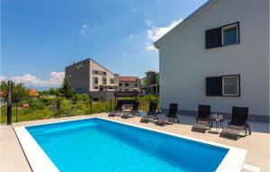 Beautiful Apartment In Vrbnik With Wifi 