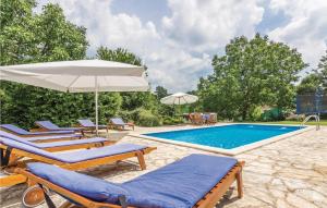 Awesome Home In Basici