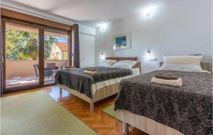 Nice Apartment In Dramalj With Wifi