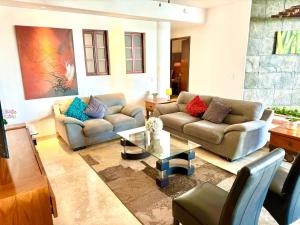 CASA CANTO ROCIO 6 BRM up to 14 guest