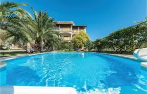 Gorgeous Home In Turanj - 图兰杰