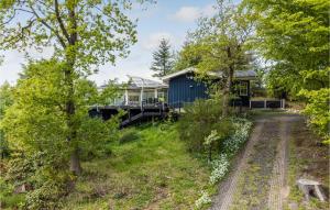 Three-Bedroom Holiday Home In Spottrup