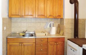 Two-Bedroom Holiday Home In Novi Vinodolski