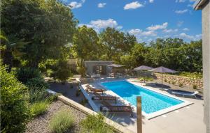 3 Bedroom Beautiful Home In Glavani 