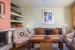 Sky Shades Villa in Arachova