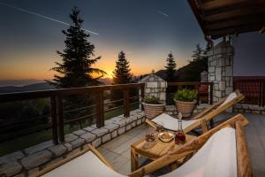 Sky Shades Villa in Arachova