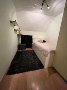 Cosy Sea View Apartment with Terrace 2 min from Beach Lazur Burgas