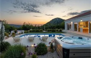 Villa Nebesi - Drlićev Stan