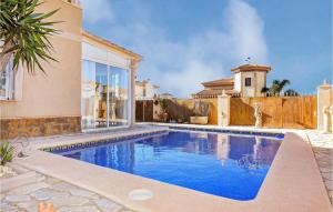 Stunning Home In Pulpí