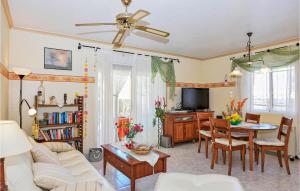 Stunning Home In Pulpí