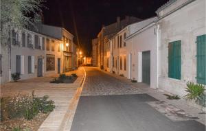 2 Bedroom Amazing Home In Ars-En-Ré