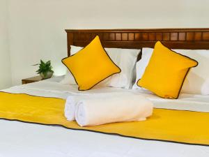 2V Villa, In Habaraduwa City, Near Unawatuna and Thalpe beach, Koggala Airport and Lagoon, Galle Dutch Fort,