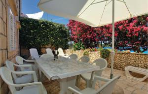 Holiday Home Kneze Bb Cr