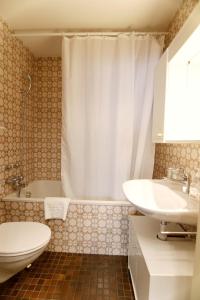 Lorez 5A by Arosa Holiday