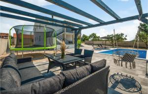 Amazing Home In Tinj With Kitchen