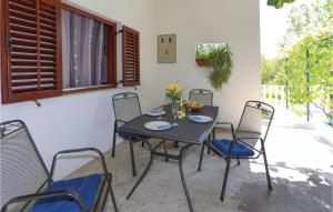 Holiday Home Gata Ostrvica