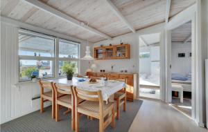 Three-Bedroom Holiday Home In Sydals