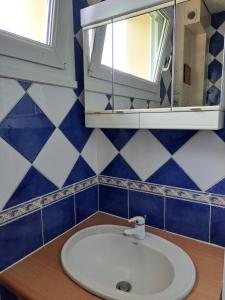 Maisons d'hotes Colocation 6 chambres - hopital - Marcel Callo : photos des chambres