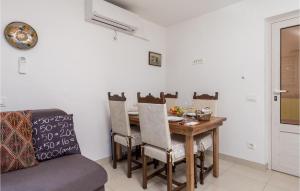 Awesome Apartment In Veli Losinj