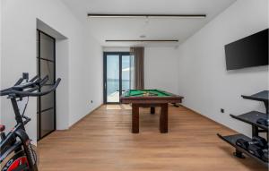 Beautiful Home In Omis With Kitchen