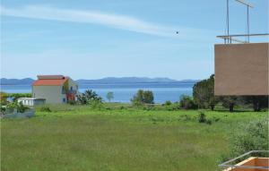 Two-Bedroom Apartment In Privlaka