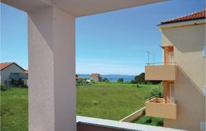 Two-Bedroom Apartment In Privlaka