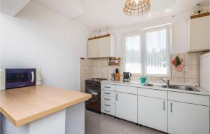 Lovely Apartment In Barbat With Wifi