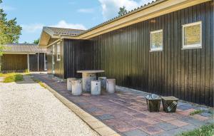 Cozy Home In Ebeltoft With Sauna