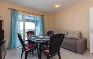 Awesome Apartment In Klenovica