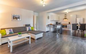 Amazing Home In Pula With Wifi