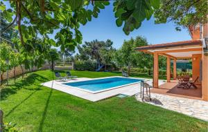 2 Bedroom Beautiful Home In Banjole 