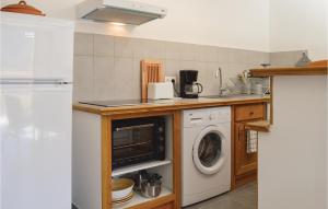 Maisons de vacances 3 Bedroom Nice Home In Feliceto : photos des chambres