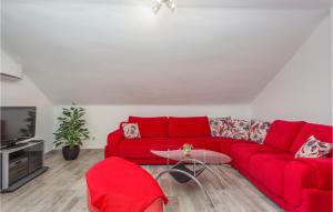 Pet Friendly Apartment In Krk With House Sea View 
