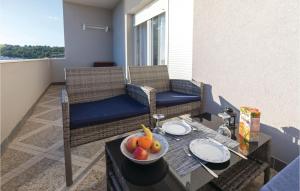 One-Bedroom Apartment Klek With Sea View 05