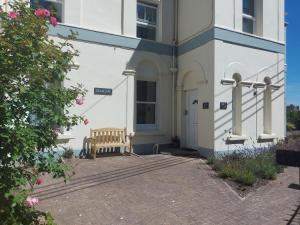 Ocean Wave Westward Ho! 2 bedroom apartment