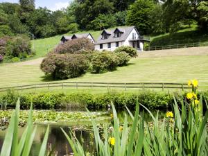 Lake View Cottage - Cv7102