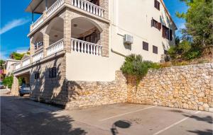 Apartment Zavalatica Iv