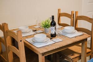 Modern and Comfortable 3 bed