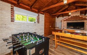 Lovely Home In Radasinovci With Kitchen